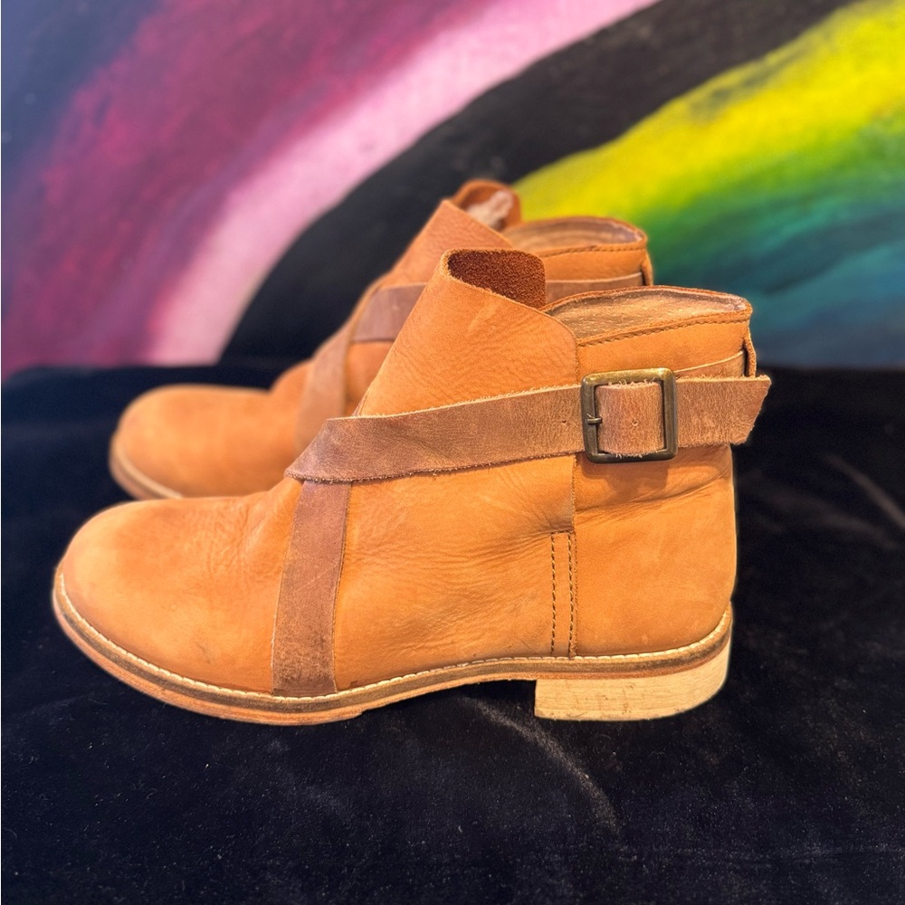 Free People Brown Leather Ankle Boots - Picture 2 of 6